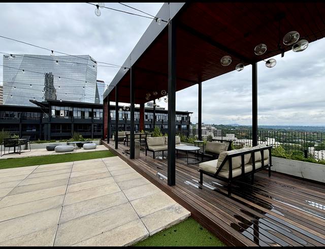 1 BEDROOM APARTMENT FOR SALE IN SANDTON CENTRAL